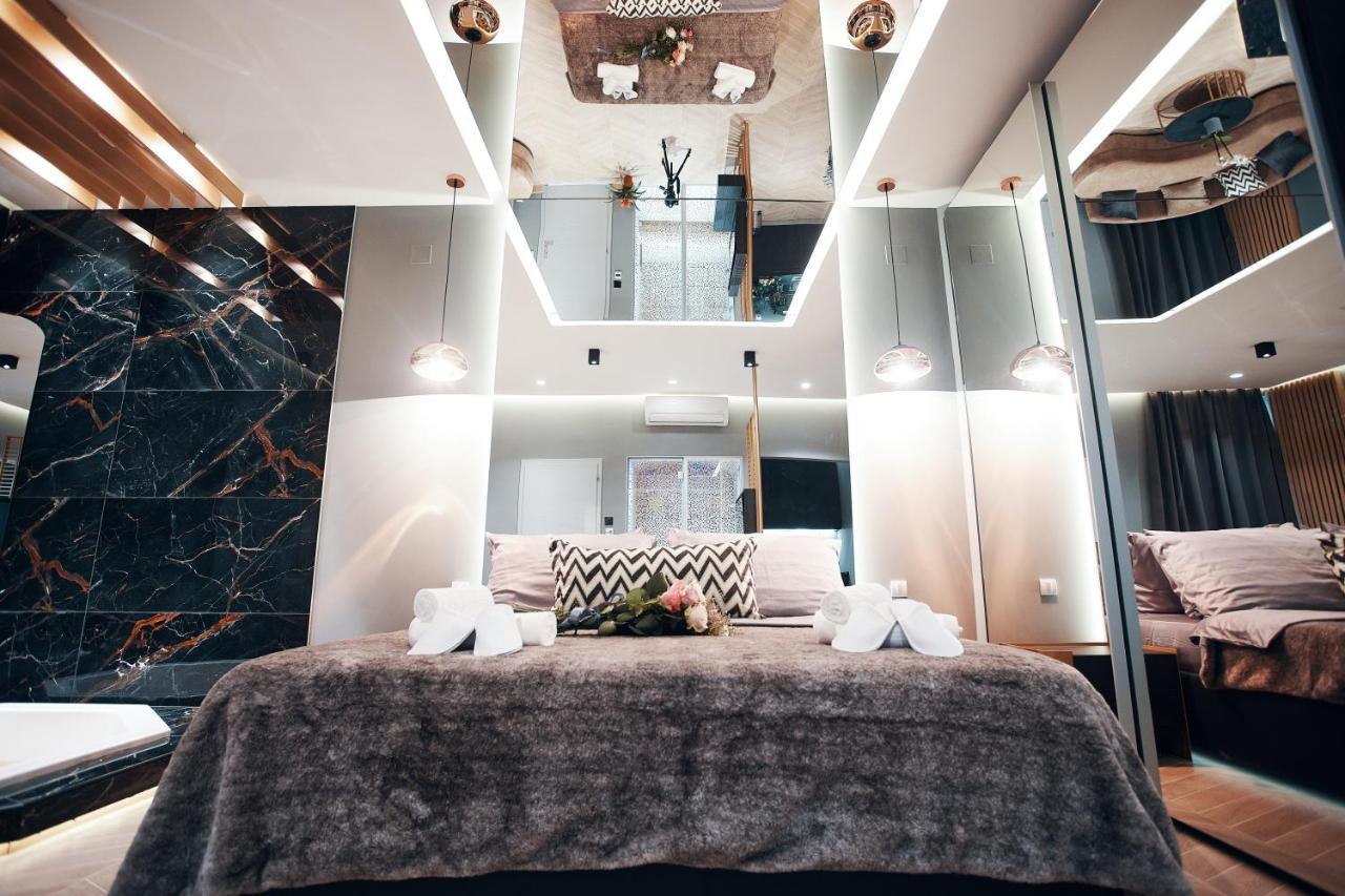 Monza Mirror Apartment Kikinda Bagian luar foto